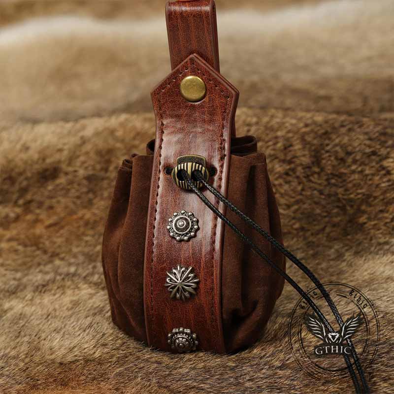 Medieval Retro Floral Rivets Drawstring Waist Bag