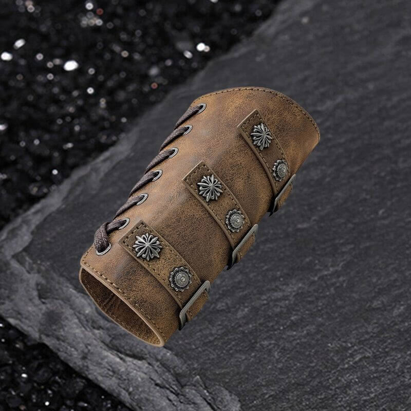 Medieval Retro Knight Adjustable PU Leather Bracers