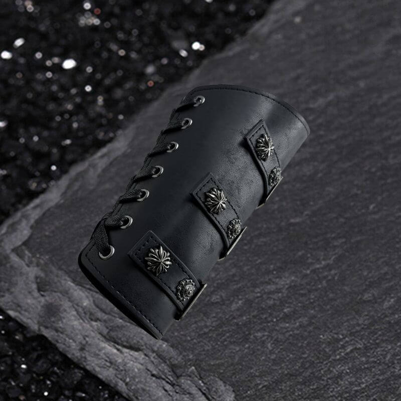 Medieval Retro Knight Adjustable PU Leather Bracers