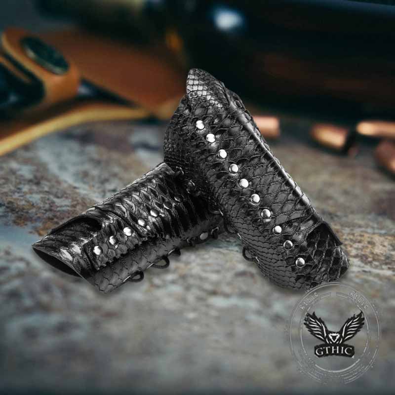 Medieval Retro Snake Pattern PU Leather Bracers