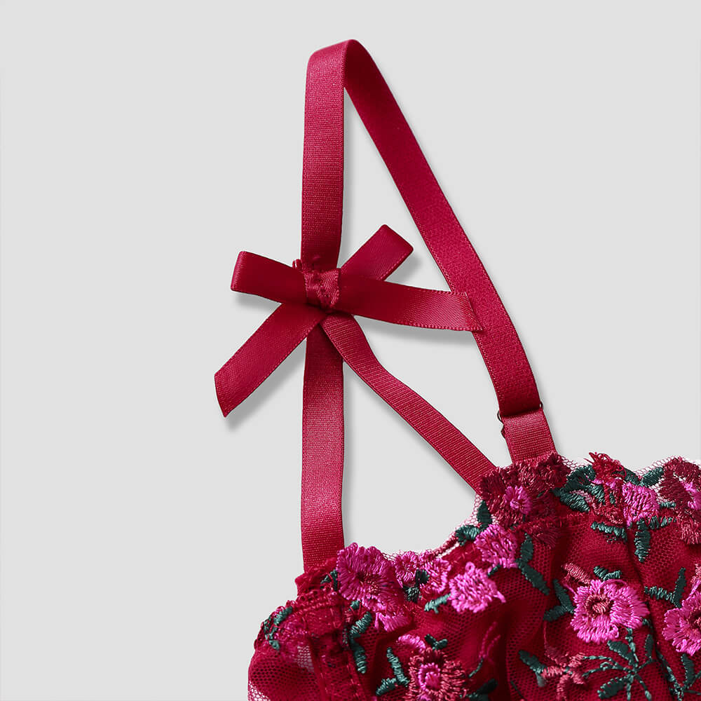 Top corto halter de poliéster sin espalda en forma de mariposa