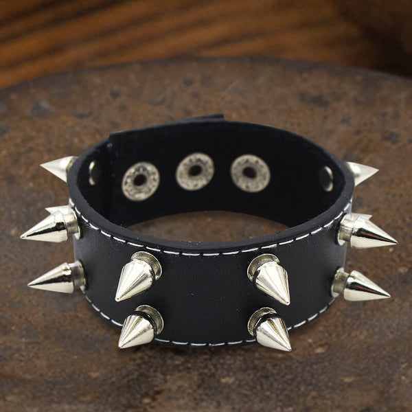 LOLIAS 3-5 Stks PU Zwart Ketting Punk Leren Armband Spike Studded Punk Bangle Rock Armband Set voor Mannen Vrouwen Spiky Armband Verstelbaar Halloween Dag Cadeau, Leer LOLIAS 3-5 Stks PU Zwart Ketting Punk Leren Armband Spike Studded Punk Bangle Rock Armband Set voor Mannen Vrouwen Spiky Armband Verstelbaar Halloween Dag Cadeau, Leer