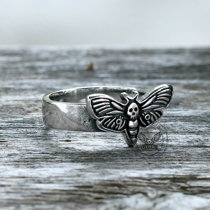 Moth Skull Stainless Steel Animal Ring | Gthic.com
