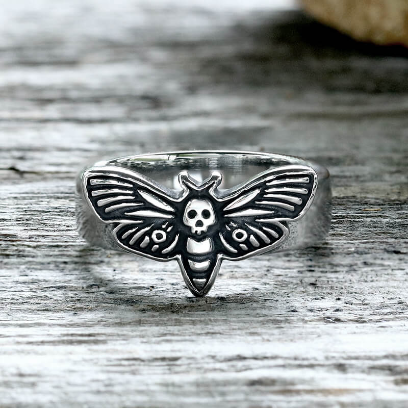 Moth Skull Stainless Steel Animal Ring | Gthic.com