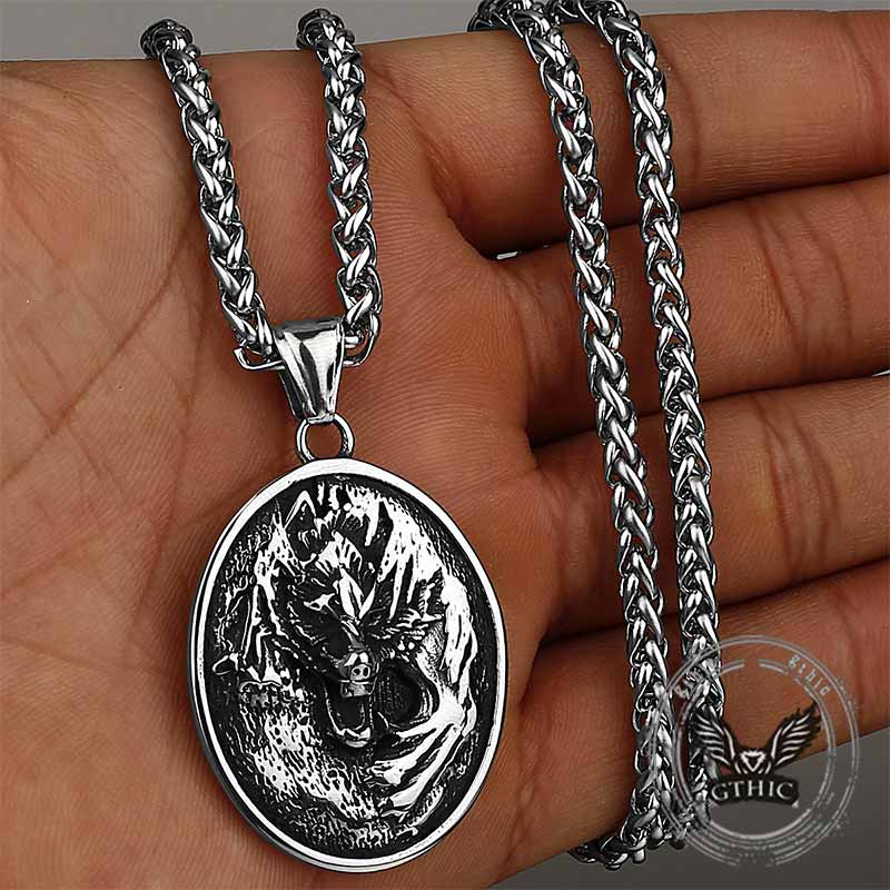 Nordic Roaring Wolf Head Stainless Steel Pendant | Gthic.com
