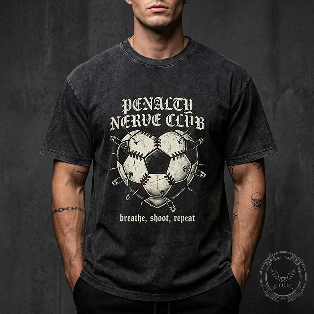 Penalty Nerve Club Heart Football Vintage Washed T-shirt | Gthic.com