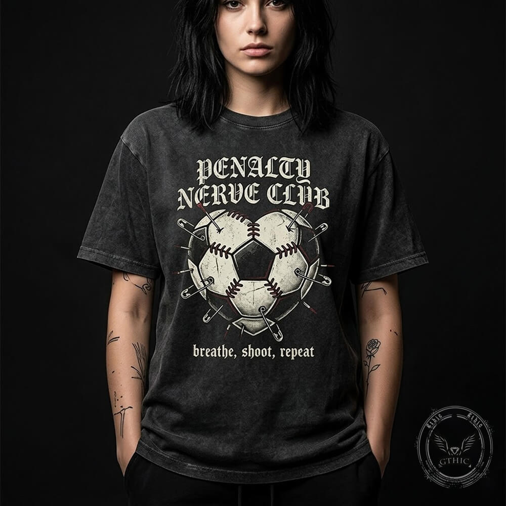 Penalty Nerve Club Heart Football Vintage Washed T-shirt | Gthic.com