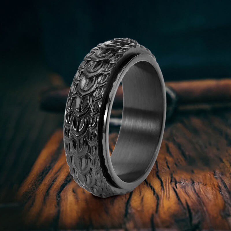 Personalized Dragon Scale Titanium Steel Spinner Ring