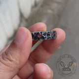 Vintage Hammer Pattern Zircon Inlaid Stainless Steel Ring