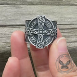 Anillo abierto de plata de ley con cruz celta vikinga