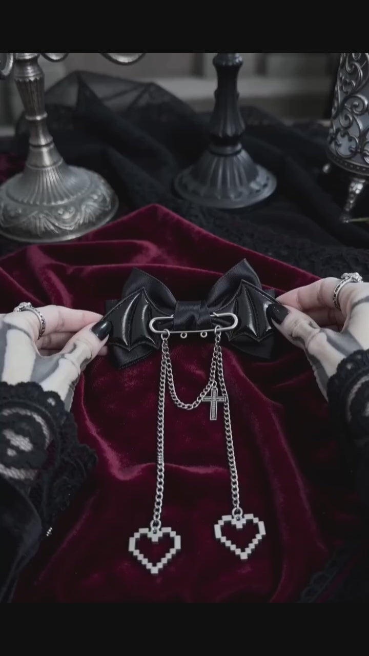 Gothic Bat-Wing Cross Chain Bow Hair Clips
