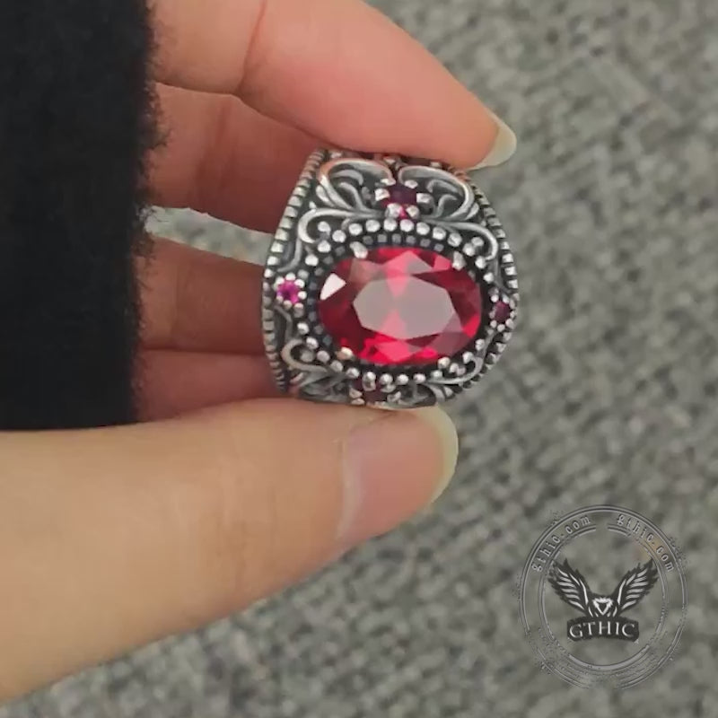 Vintage Gemstone Floral Embossed Sterling Silver Ring