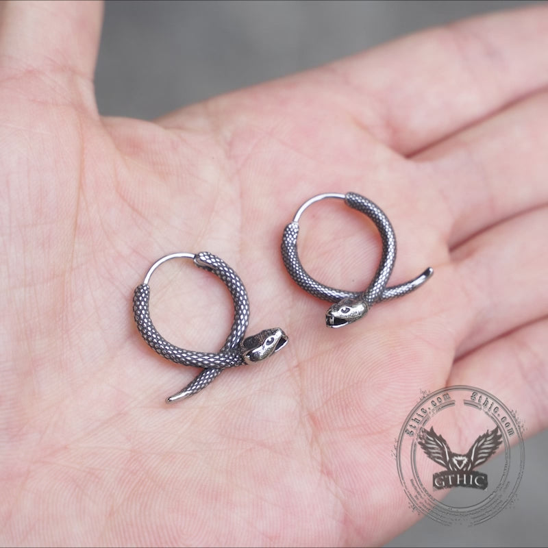 Pendientes de serpiente de acero inoxidable con cascabel