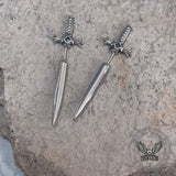 Pendientes de acero inoxidable con espada y daga