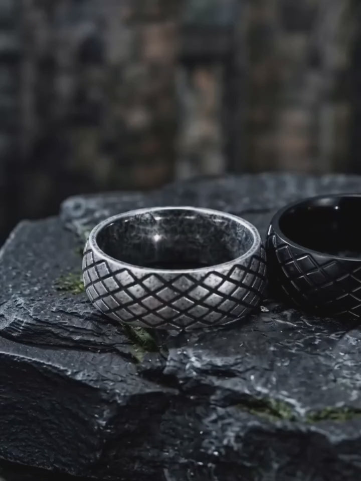 Minimalist Diamond Grid Stainless Steel Band Ring