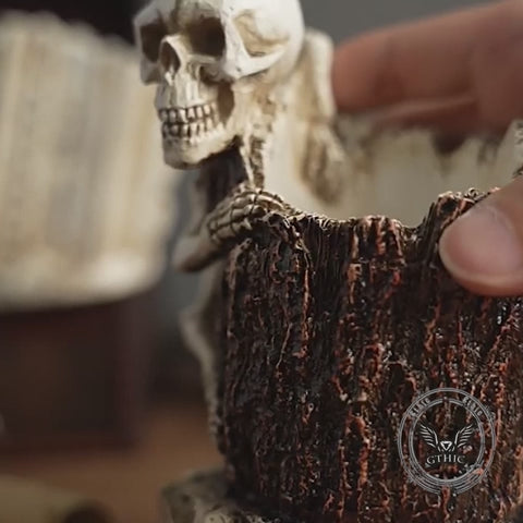 Gothic Spider-Man Skull Resin Vase & Pen Holder