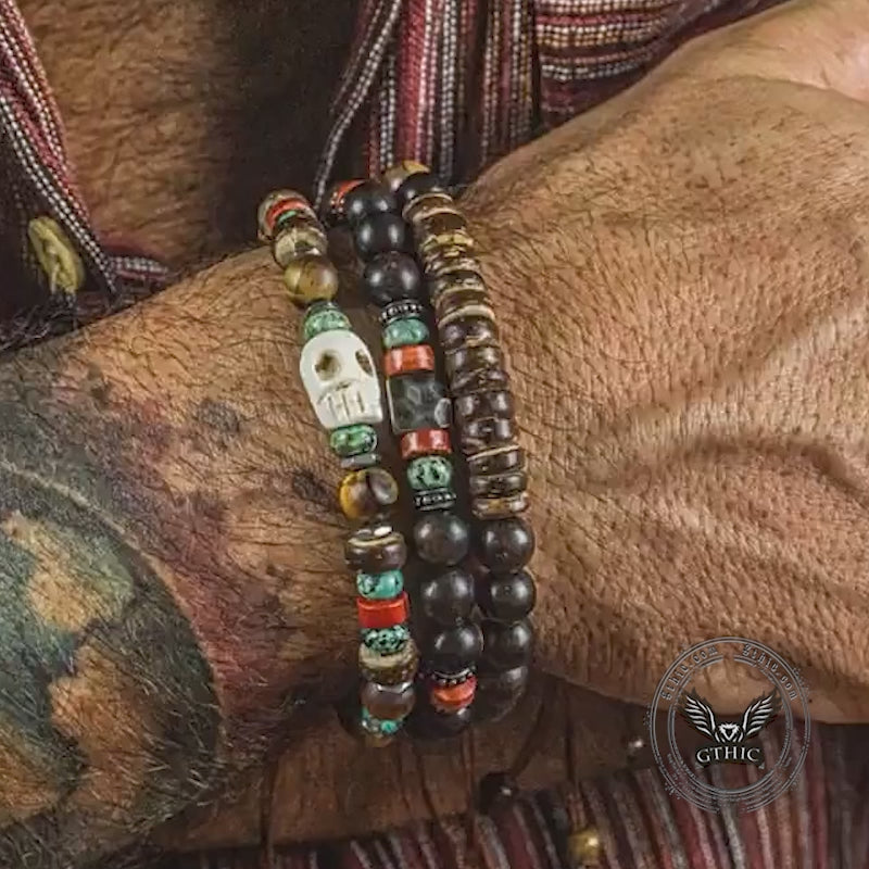 Vintage Skull Beaded Turquoise Wood Bead Bracelet