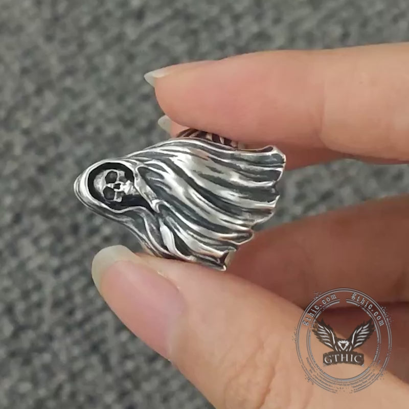Gothic Cape Skull Sterling Silver Ring