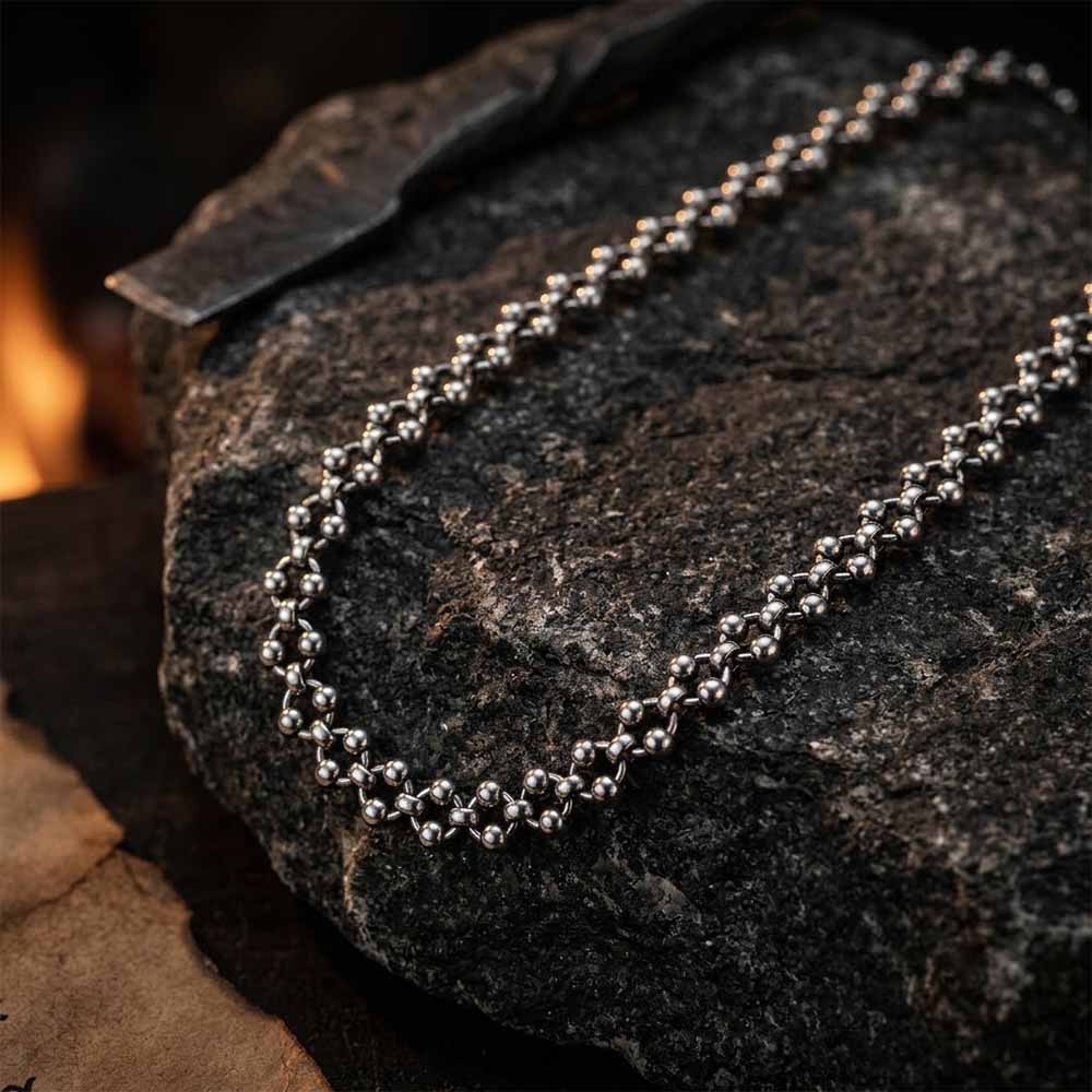 Punk Cutout Bead Stainless Steel Clavicle Necklace | Gthic.com