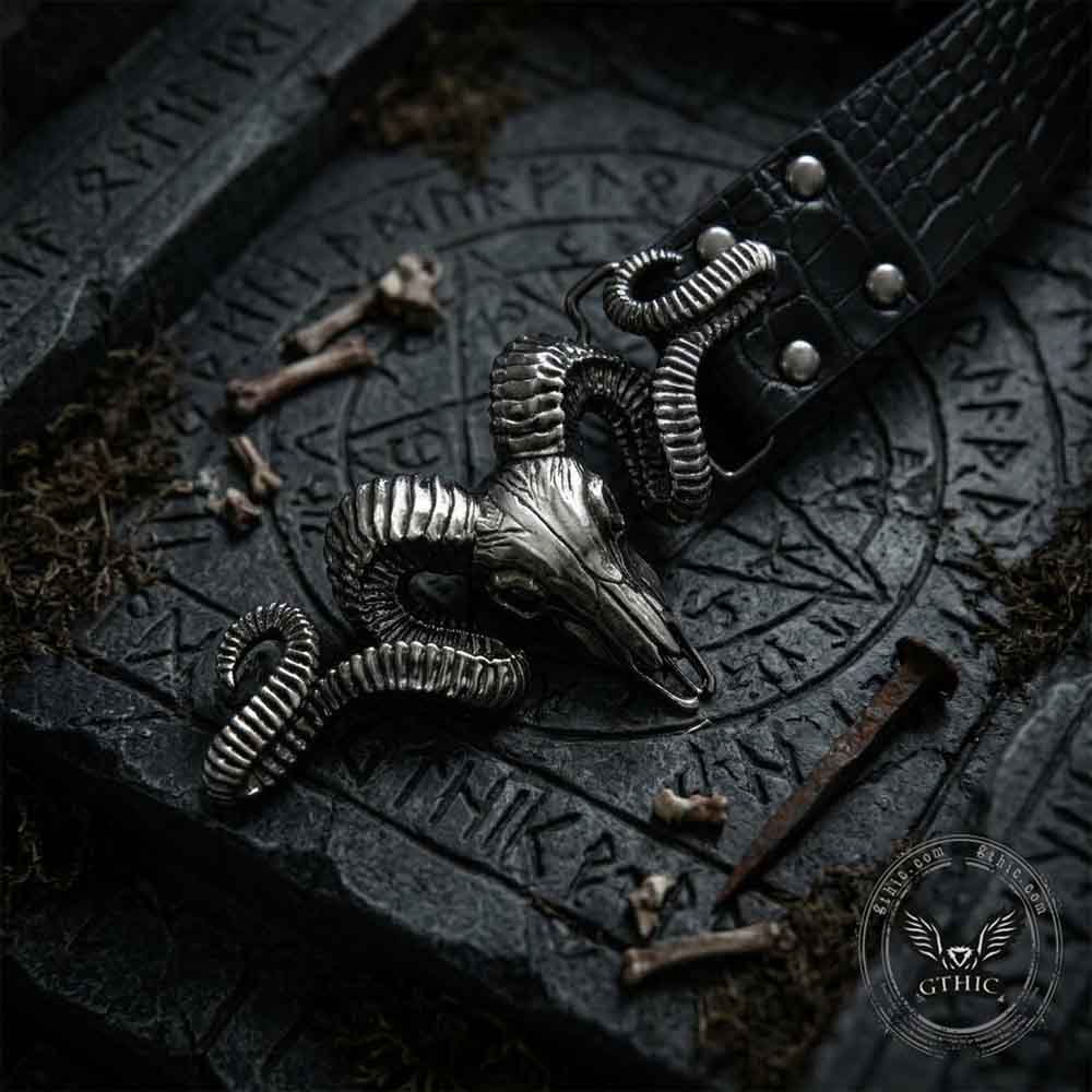 Punk Dark Antelope Rivet PU Leather Belt