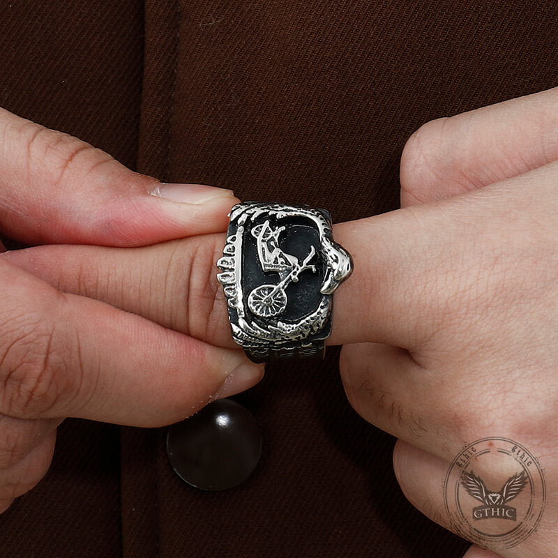 Punk Eagle Motorcycle Stainless Steel Biker Ring | Gthic.com