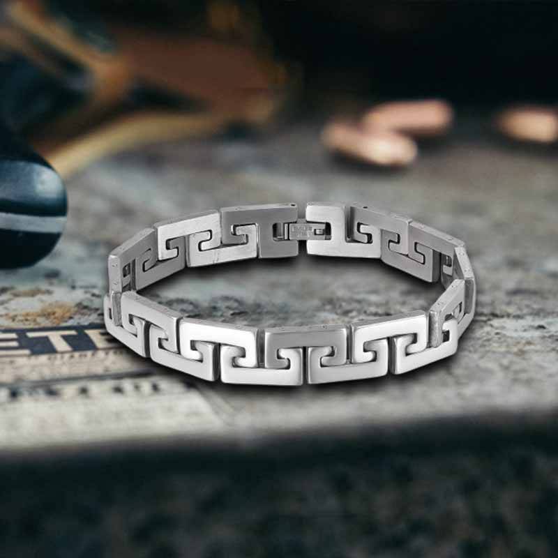 Punk Great Wall Pattern Stainless Steel Bracelet 01 | Gthic.com