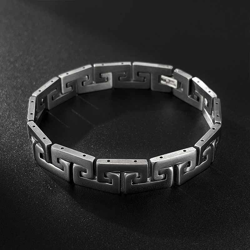 Punk Great Wall Pattern Stainless Steel Bracelet