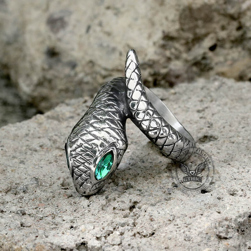 Punk Green-Eyed Snake Stainless Steel Animal Ring