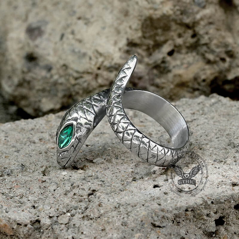 Punk Green-Eyed Snake Stainless Steel Animal Ring