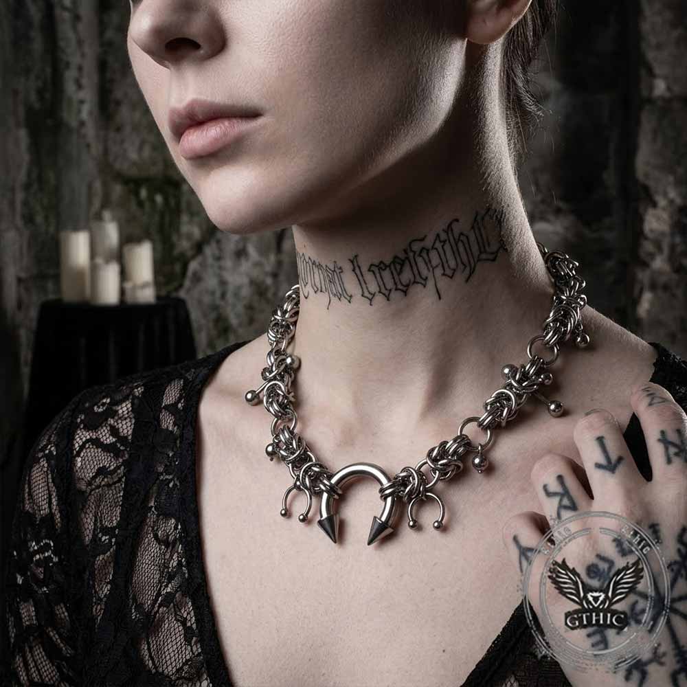 Punk Stainless Steel Spike Horseshoe Clavicle Necklace | Gthic.com