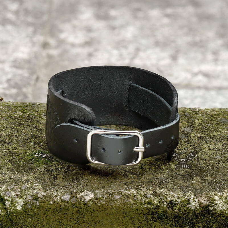 Punk Wolf Head Embossed Leather Bracelet