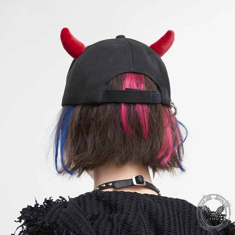 Red Devil Horns Studded Cap – GTHIC