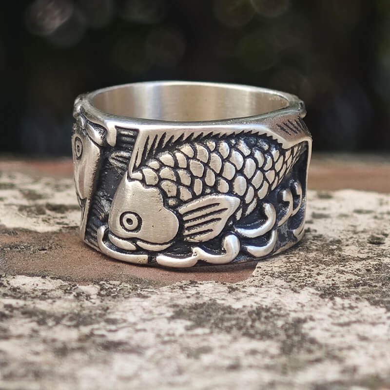 Relief Fish Sterling Silver Ring |Gthic.com