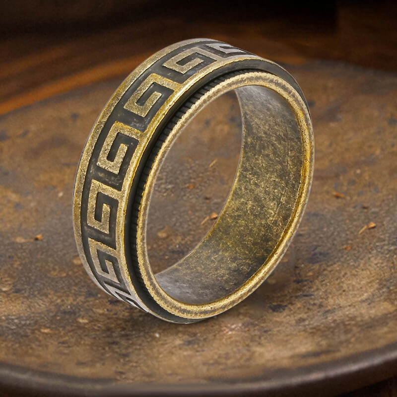 Retro Great Wall Pattern Stainless Steel Spinner Ring