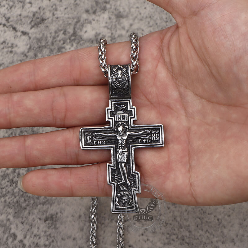 Colgante de cruz de crucifixión de Jesús de forma redonda