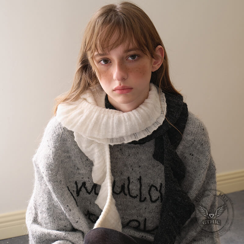 Retro Ruffled Spiral Wool Blend Knitted Scarf