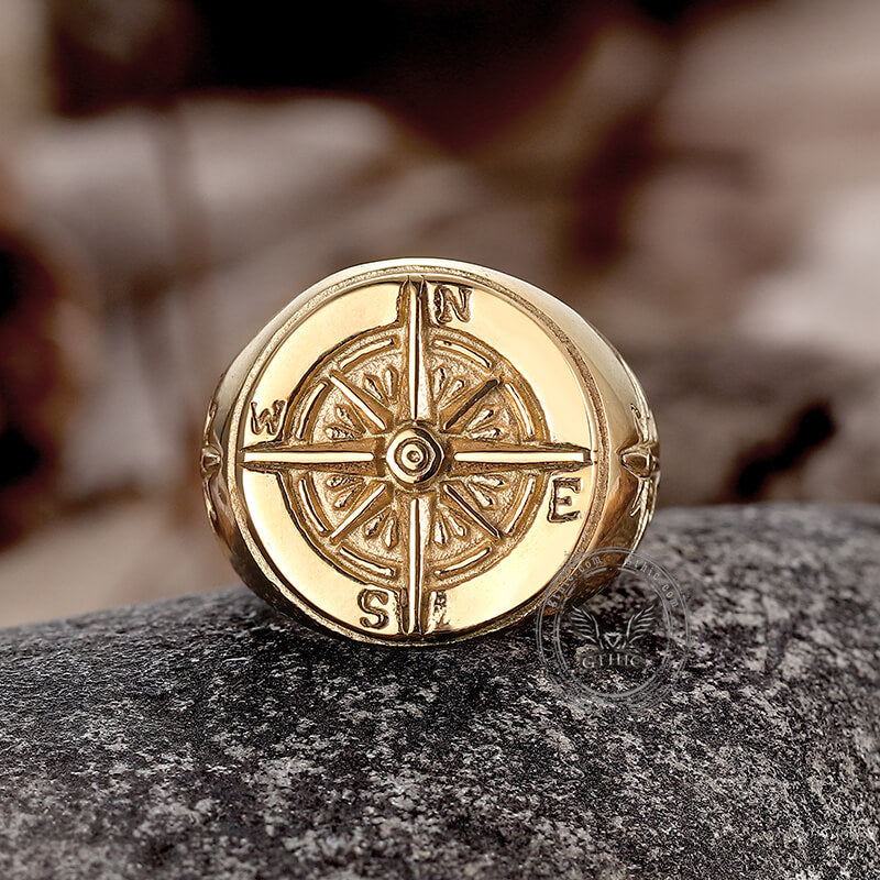 Round Compass Stainless Steel Ring | Gthic.com