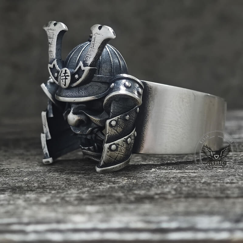 Samurai Mask Warrior Helmet Sterling Silver Ring | Gthic.com