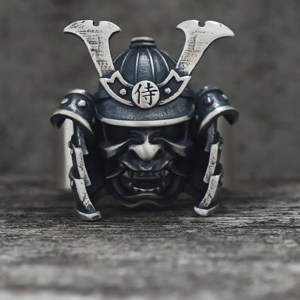 Samurai Mask Warrior Helmet Sterling Silver Ring | Gthic.com