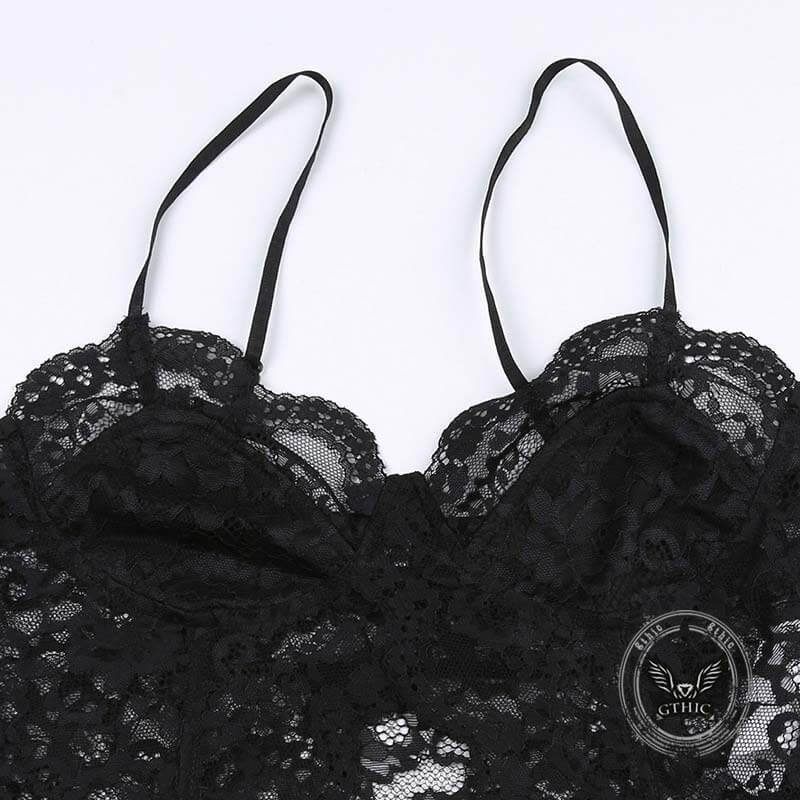 Top corto halter de poliéster sin espalda en forma de mariposa