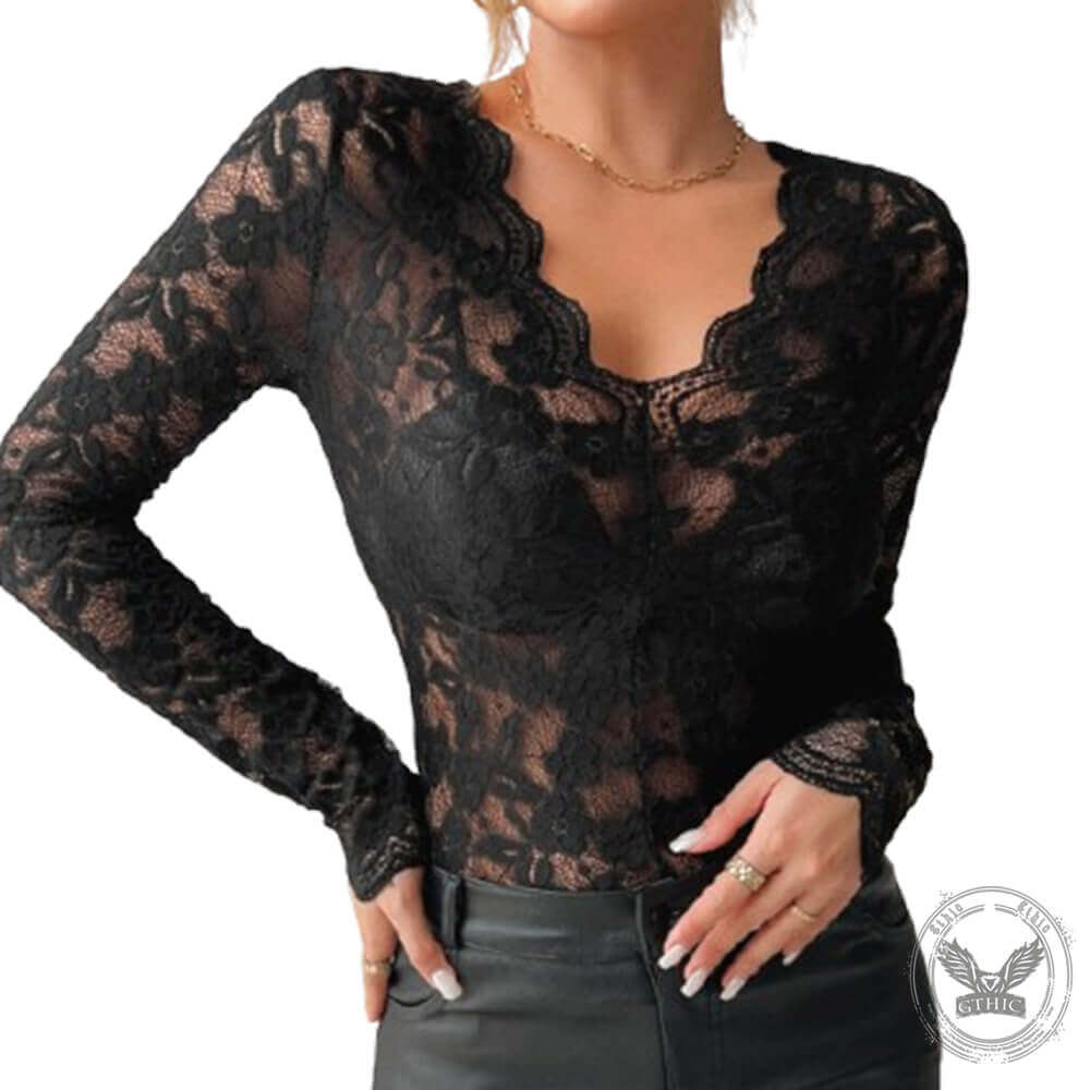 Sexy V-Neck Scalloped Collar Slim Flower Lace Top | Gthic.com