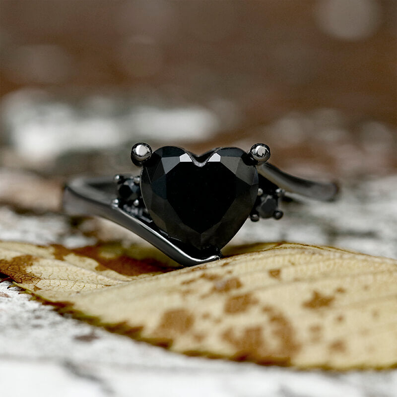 Heart-shaped Purple Zircon Brass Engagement Ring | Gthic.com
