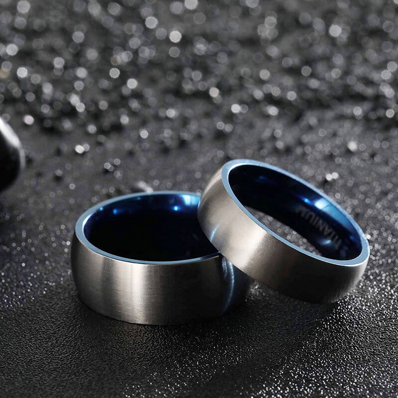 Simple Polished Titanium Couple Ring | Gthic.com