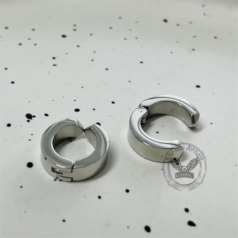 Simple Silver Color Stainless Steel Ear Cuffs | Gthic.com
