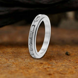 Simple Single-Row Zircon Stainless Steel Spinner Ring | Gthic.com