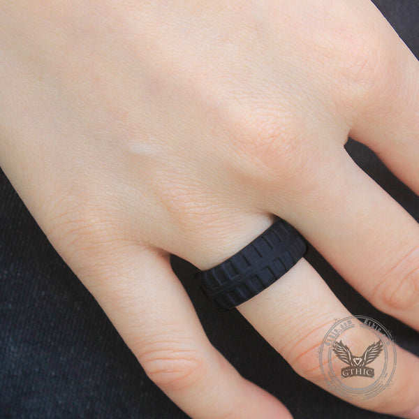 Simple Tire Pattern Silicone Ring