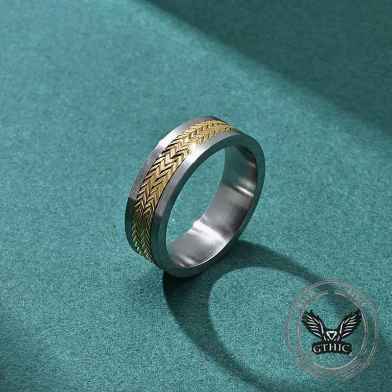 Bague rotative en acier inoxydable Skull Cross