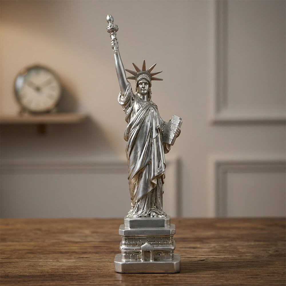 Statue Of Liberty Resin Statue Decorative Ornament | Gthic.com
