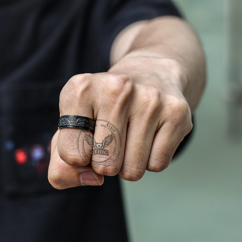 Stylish Corruption Demon Eye Spinner Ring | Gthic.com