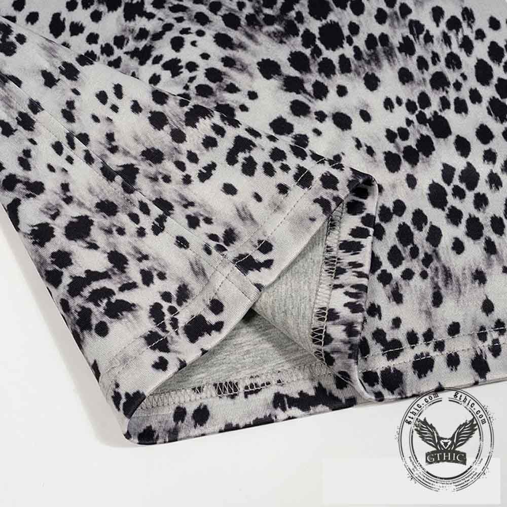 Stylish Crew Neck Reversible Leopard Print T-shirt